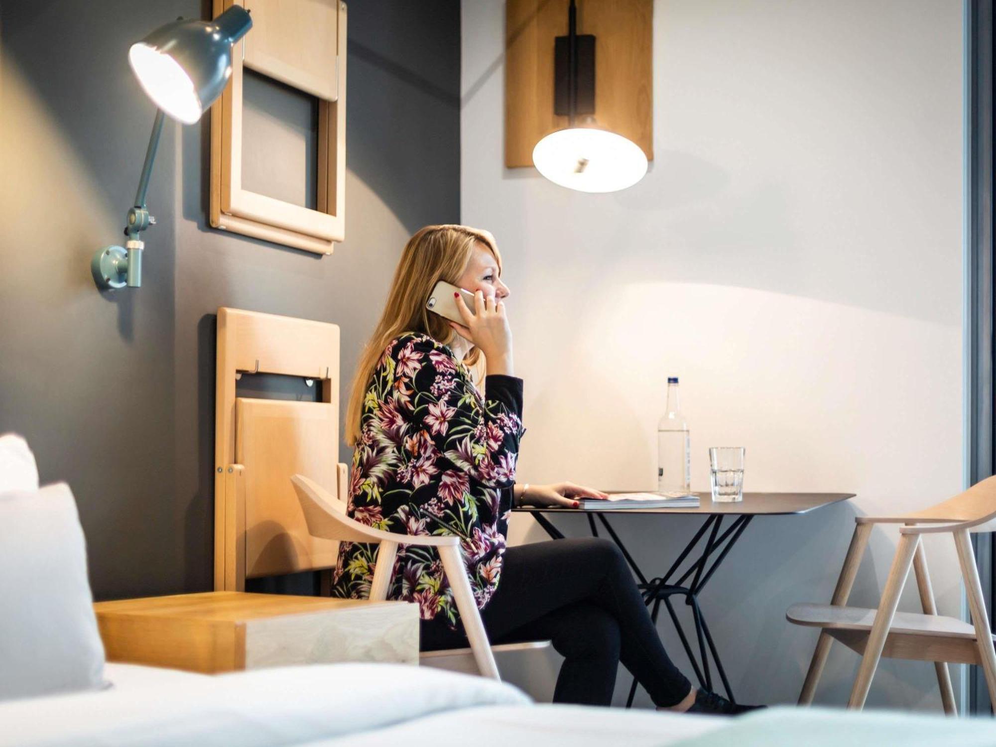Aparthotel Adagio London Brentford Eksteriør billede
